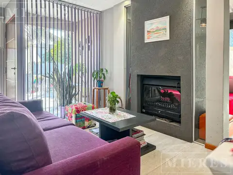 Casa 6 ambientes con 3 baños