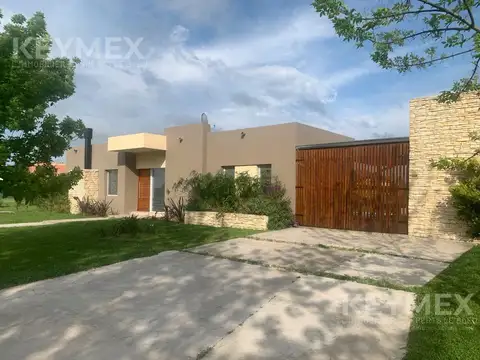 Casa en El Canton - Golf