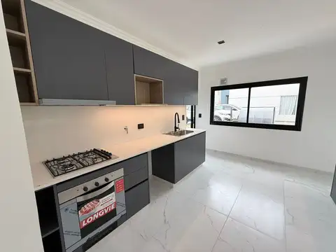 Casa de 6 Ambientes en Barrio San Pablo – Diseño, Confort y Calidad en Pilar ?