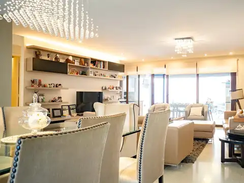 Depto Tipo Casa en Venta en Abasto, USD 395.000