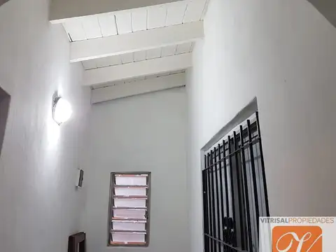 Depto Tipo Casa en Venta de 2 ambientes