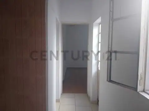 Venta - Casa de Pasillo en PH - Apta Credito Hipotecario