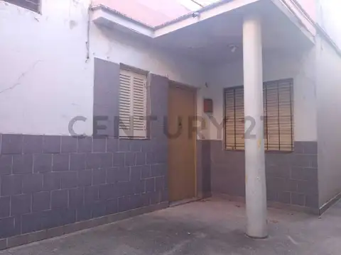 Venta - Casa de Pasillo en PH - Apta Credito Hipotecario
