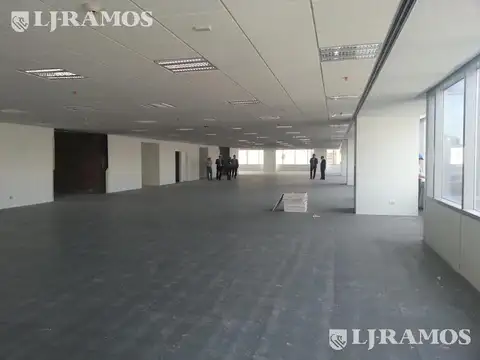 Oficina Monoambiente con 2 baños