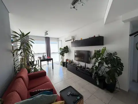 Almirante Brown 2200, Piso 11