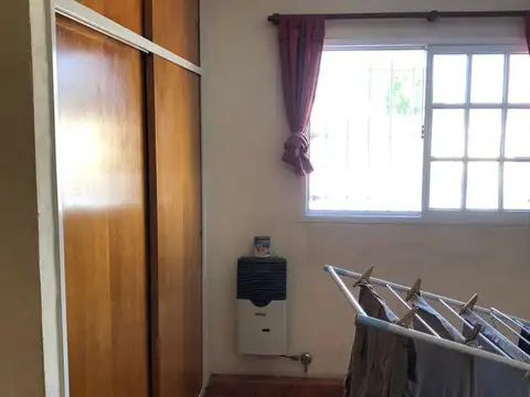 Casas y galpón en venta - 2 dormitorios 1 baño c/u - 350 mts2 - Boulogne