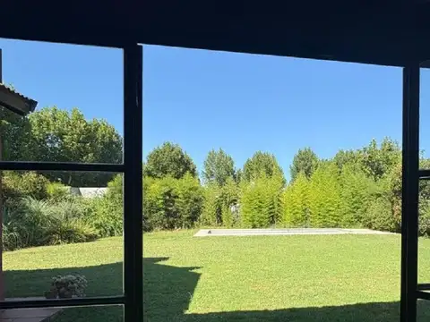 Casa en Alquiler de 3 dormitorios