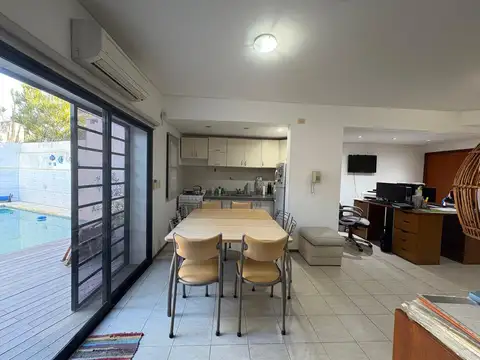 Casa 2 ambientes con 1 baño