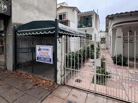 CHALET PH 4 AMBIENTES EN VENTA MERLO CENTRO 