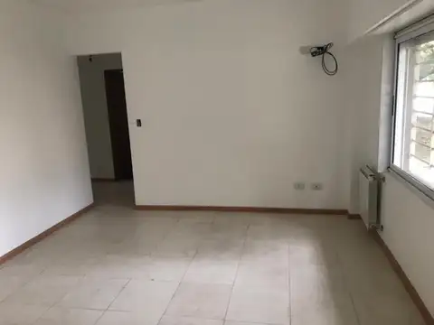 San Luis 100, Piso 3