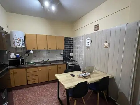 Depto Tipo Casa en Venta 50 años
