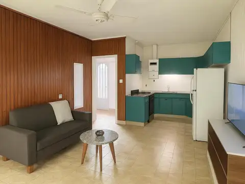 Casa de pasillo en venta 4 dormitorios Echesortu