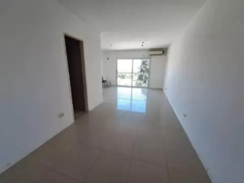 Vende Departamento Ambiente Y Medio , Amplia Terraza.