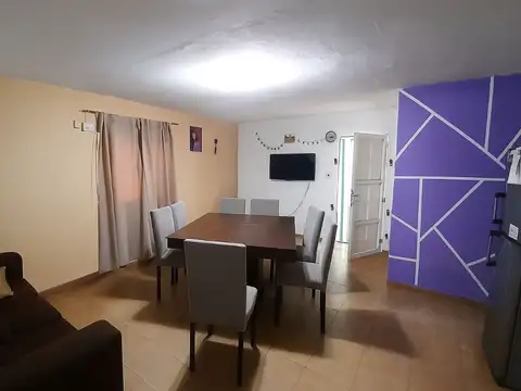 Casa 3 ambientes con 1 baño