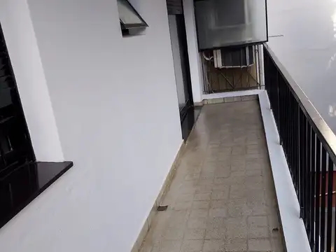 Departamento en Alquiler en Villa del Parque, $ 950.000