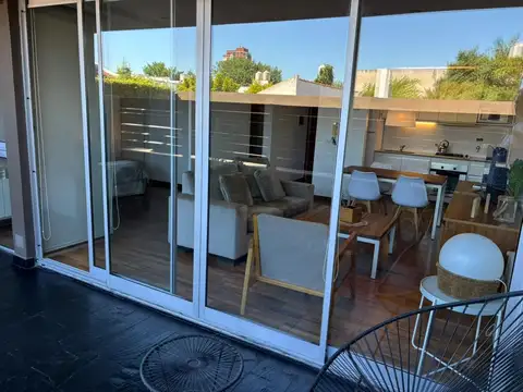 38 600, Piso 1