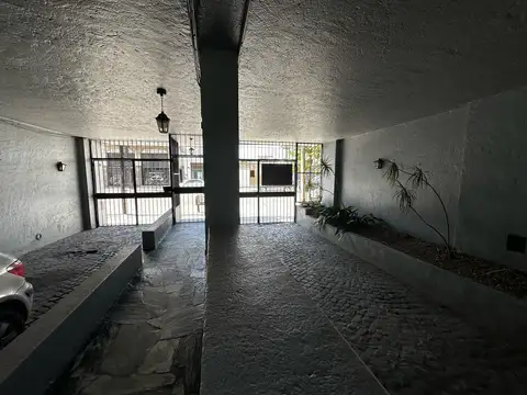 Depto Tipo Casa en Venta en Villa Sarmiento, USD 115.000