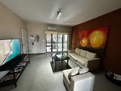 Depto Tipo Casa en Venta 6 años