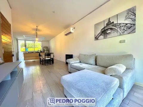 CASA NUEVA CON PILETA CLUB COUNTRY LOGARITMO IBARLUCEA 
