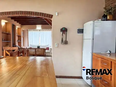 Bouchard esquina Pedro de Mendoza 500