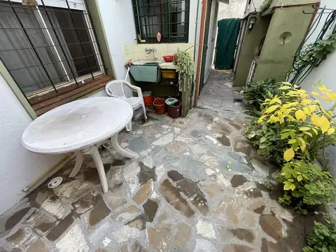 Depto Tipo Casa en Venta de 4 ambientes