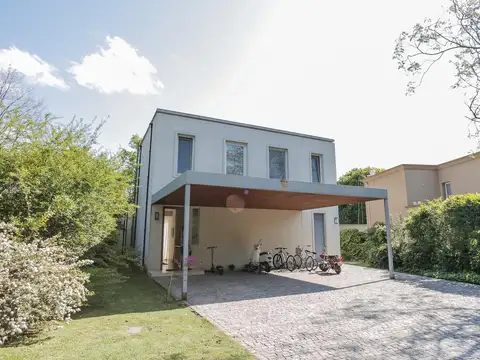 Casa en venta en  Tortugas C.C