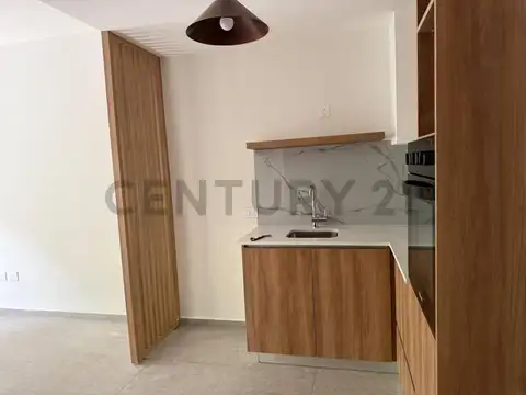 PH 1 dormitorio con  jardin  en 11 e/ 44 y 45