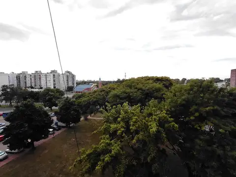 VENTA SEMIPISO 3 AMB 57 M2 LUMINOSO BARRIO NAGERA