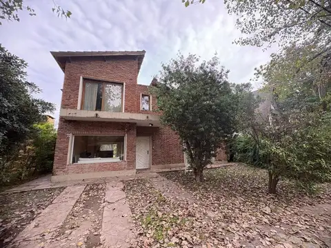 CASA EN VENTA ZARATE
