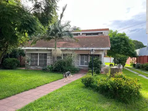 Casa en Venta en Berazategui