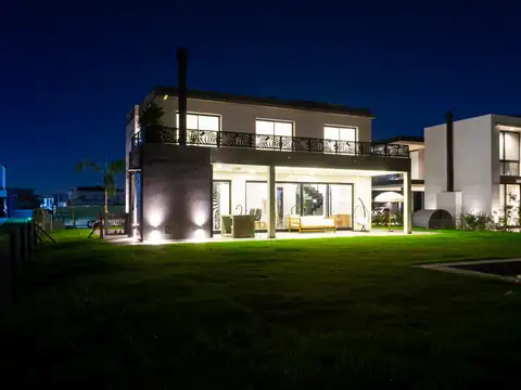 Casa a estrenar 4 dorm con piscina y solarium - Terralagos, Canning