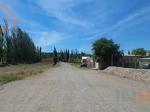 Terreno en venta 600m2 loteo GOBICH sobre Candolle, Plottier