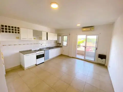 Departamento - Victoria con cochera y terraza propia!