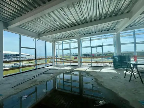 OFICINA en ALQUILER Aeropuerto Carrasco Estrena