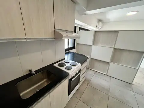 Departamento en Alquiler en Luis Agote, $ 350.000