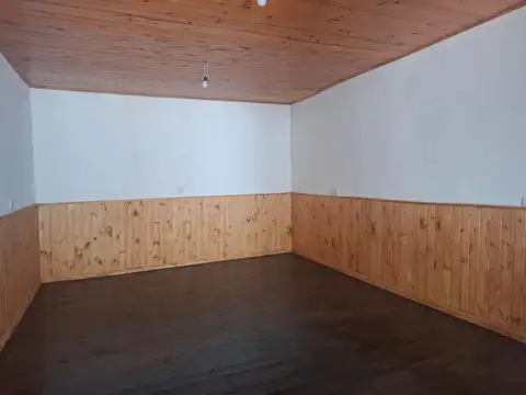 Casa 2 ambientes con 1 baño