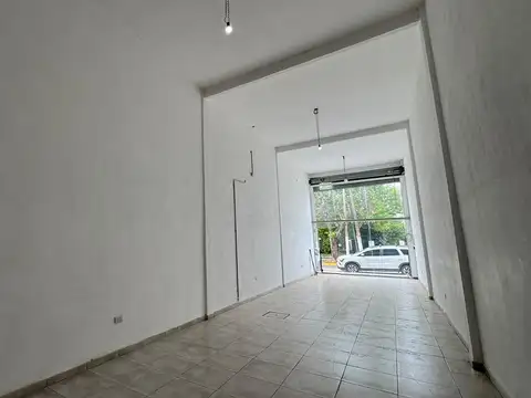 Local en Alquiler en Barrio San Martin, $ 1.200.000