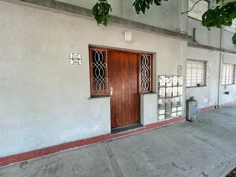 Calle 44 1500, Piso 1