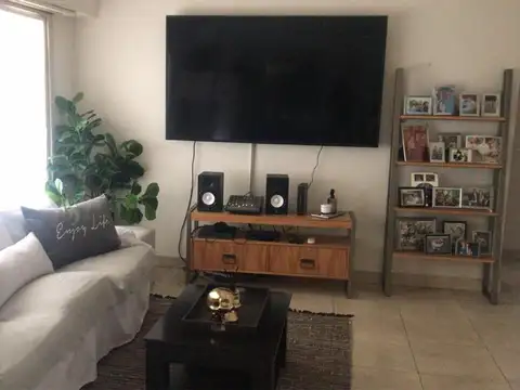 Departamento en venta - 3 Dormitorios 2 Baños - Local - 340Mts2 - Martínez, San Isidro