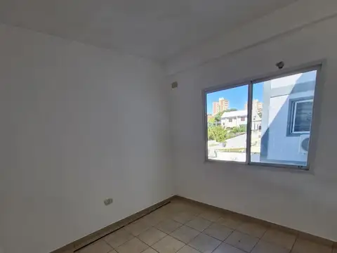DEPARTAMENTO DE 2 HABITACIONES CENTRICO