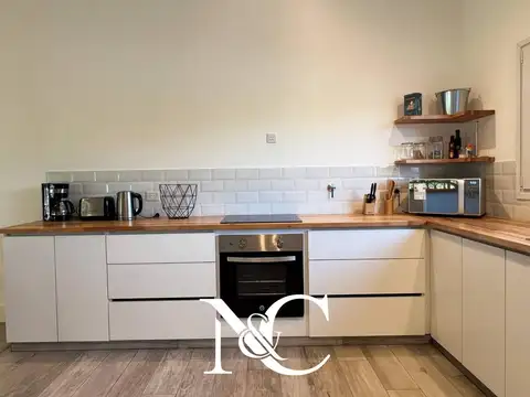 Casa en Venta con 1 cochera