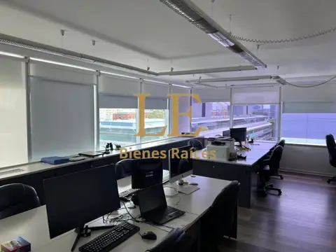 Oficina en Venta al Oeste