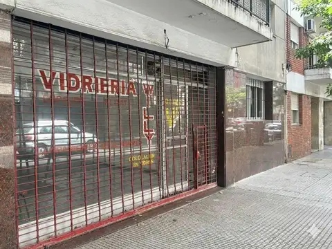 Local en Almagro Sur