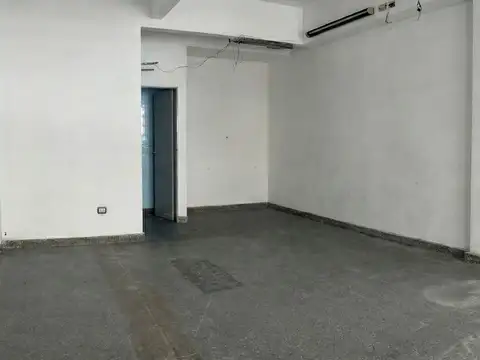 Local en Venta en Almagro Sur, USD 68.000