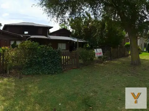 Casa en venta - 5 Dormitorios 4 Baños - Cochera - 600Mts2 - Sierra de Los Padres
