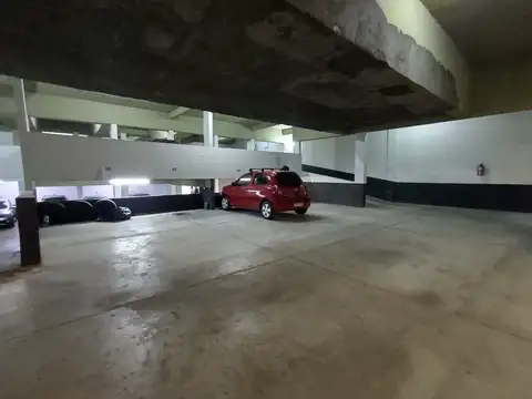  EXCELENTE UBICACIÓN, ACCESO POR RAMPA 