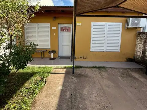 VENTA CASA DOS DORMITORIOS 