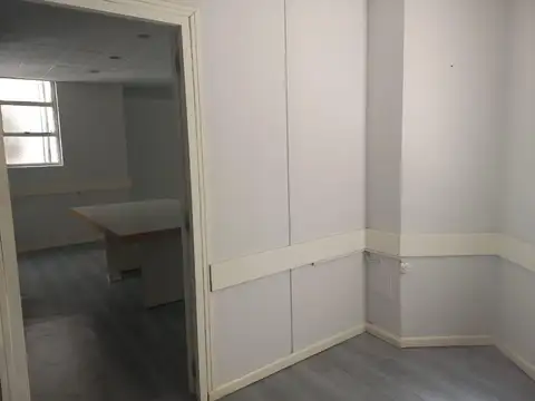 Oficina Monoambiente con 2 baños