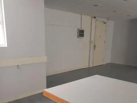 Oficina en Alquiler 40 años