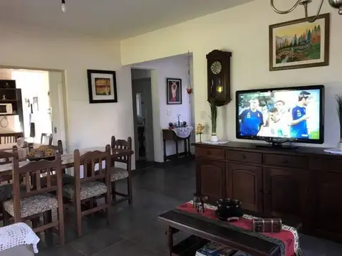 Casa en Alquiler de 4 dormitorios